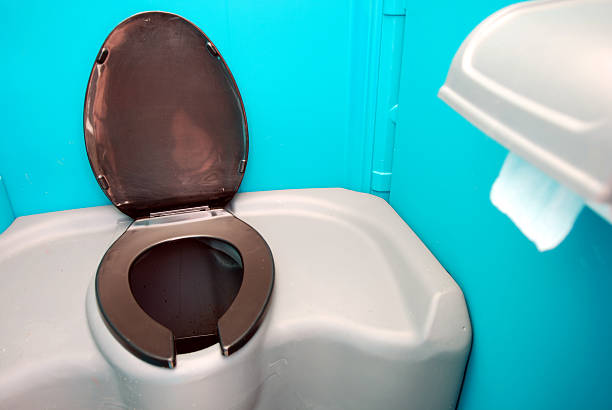 Best Porta potty delivery and setup  in Huntgton, IN